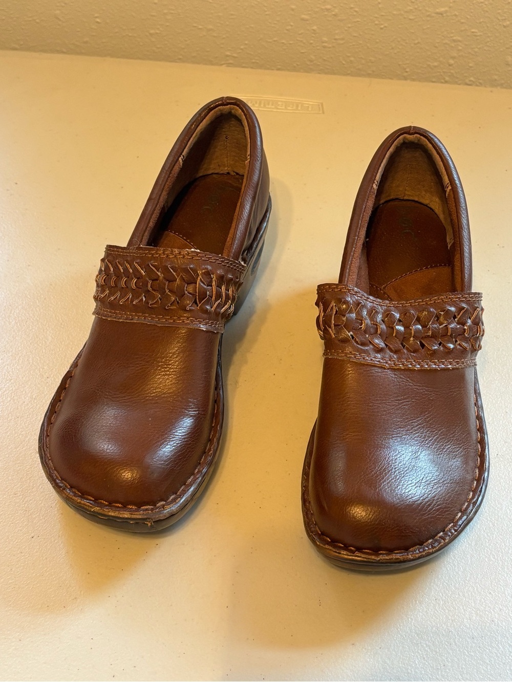 boc Women's Brown Leather Slip-On Mules with Braided Accent